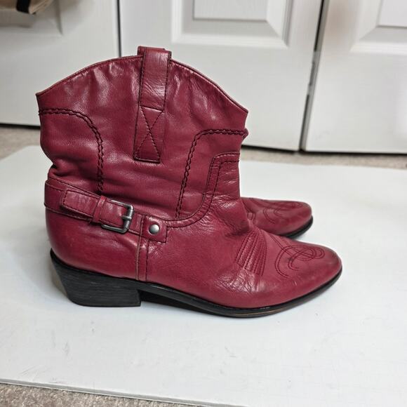 Franco Sarto Red Leather Waco Ankle Boot Size 7M - Picture 5 of 13